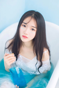 《漂亮的女邻居》电影完整版